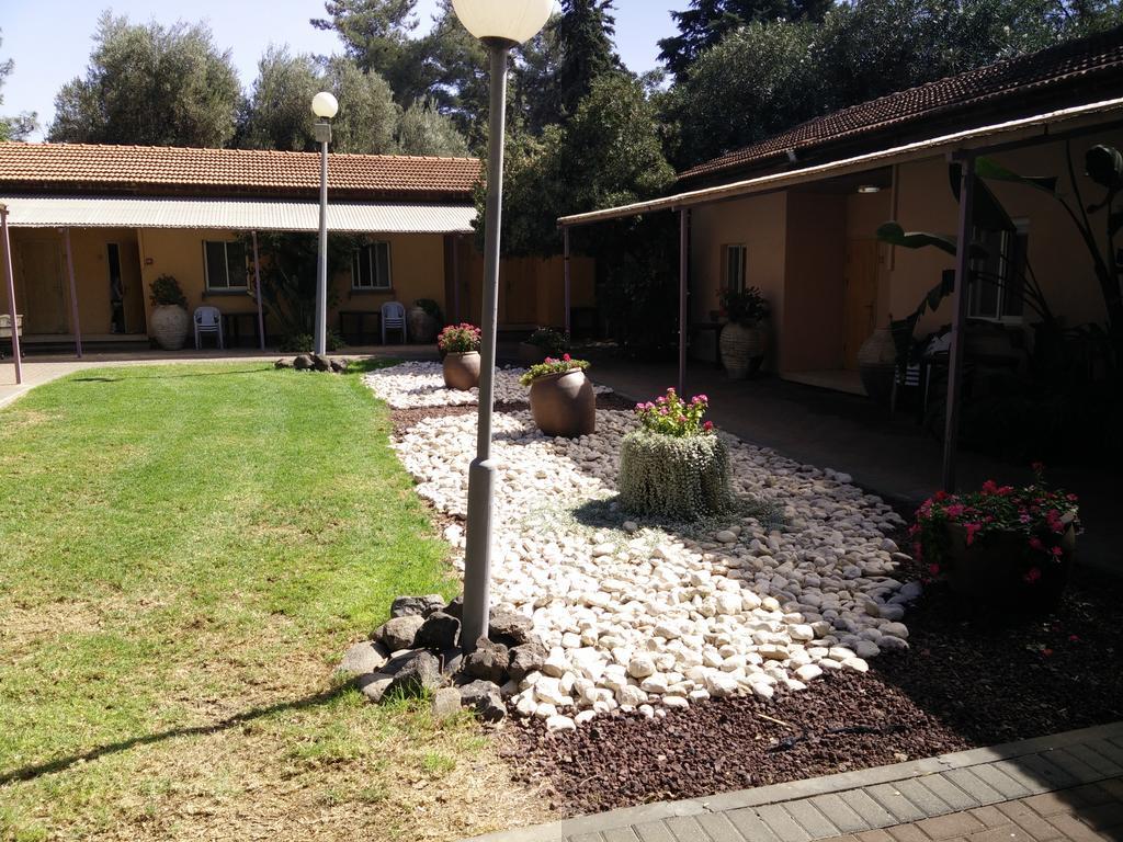Villa Etnachta Kibbutz Afik Exterior foto